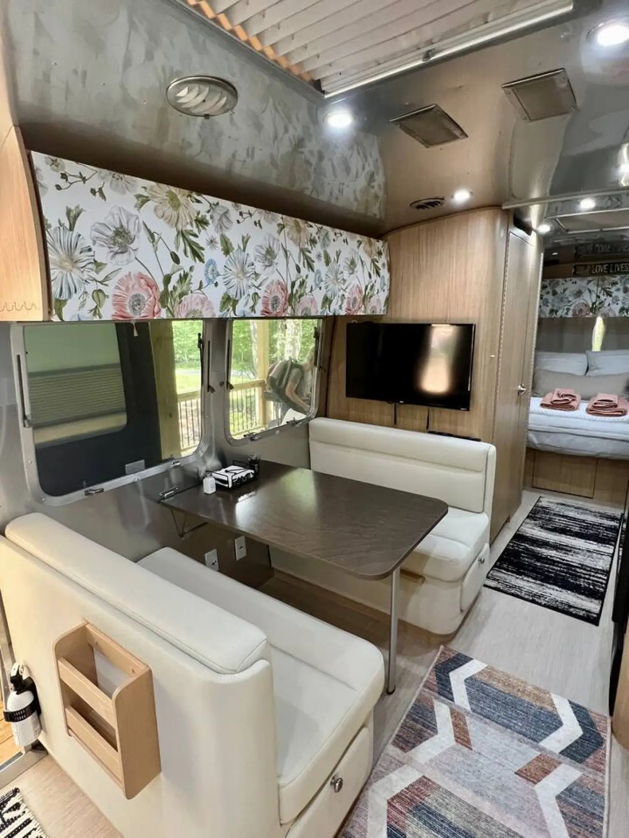 Moonbeam Dining Area